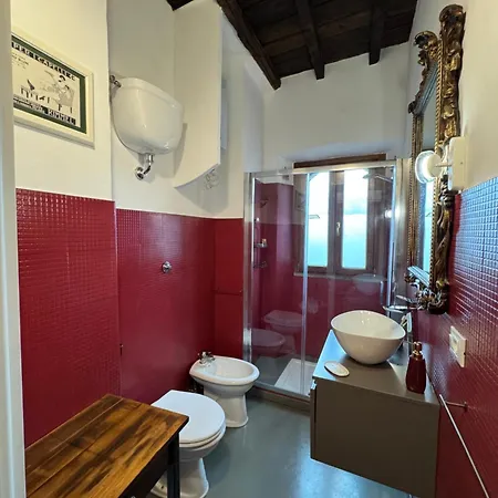 Borgo Di Sopra 51 *